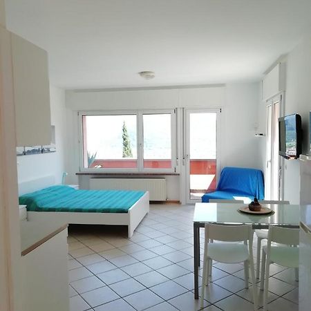Lake & Castle View Apartment Riva del Garda Eksteriør bilde